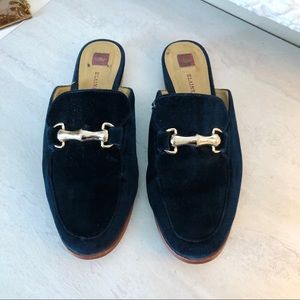 3/$20 Elaine Turner blue velvet slide on mules